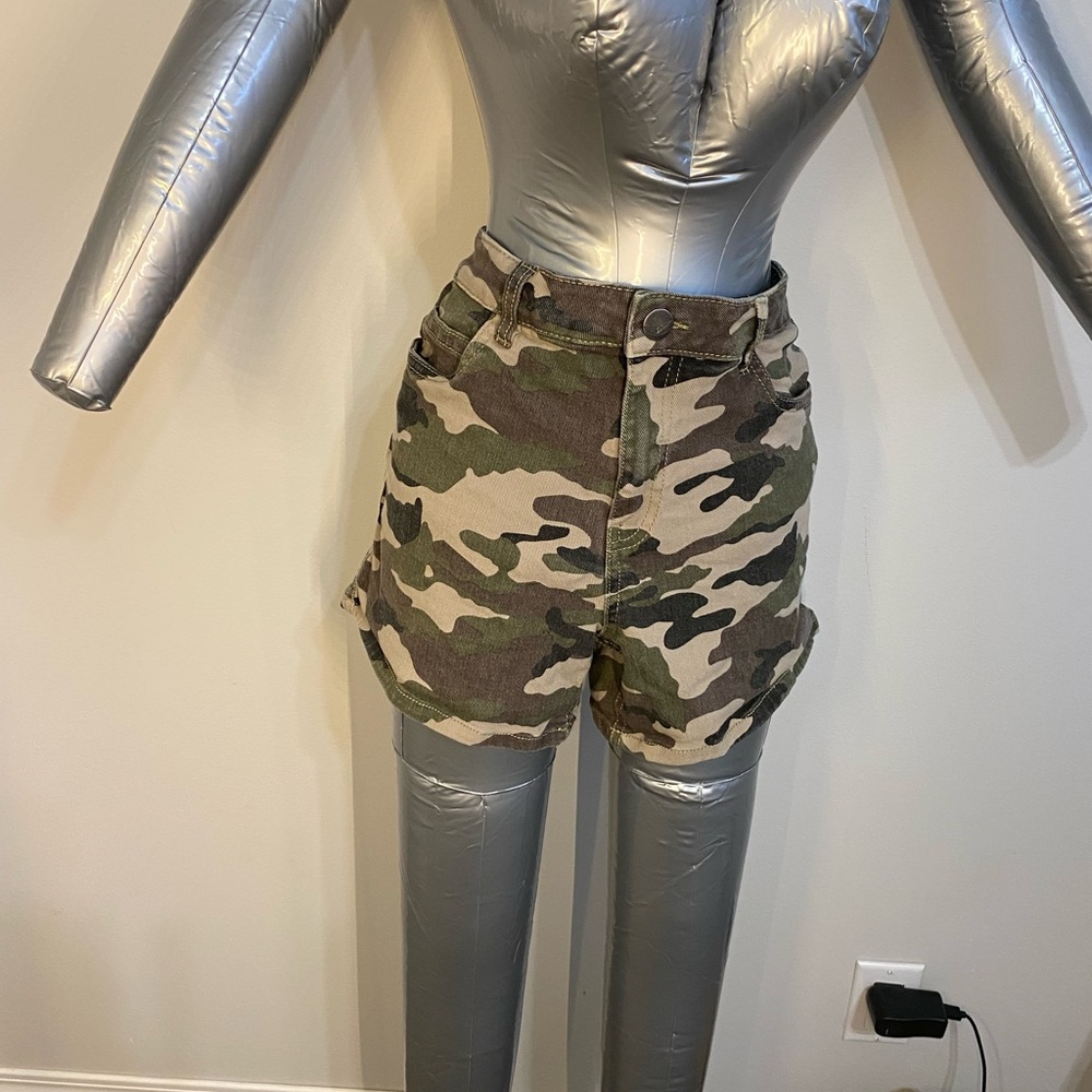 Camo Women's Shorts